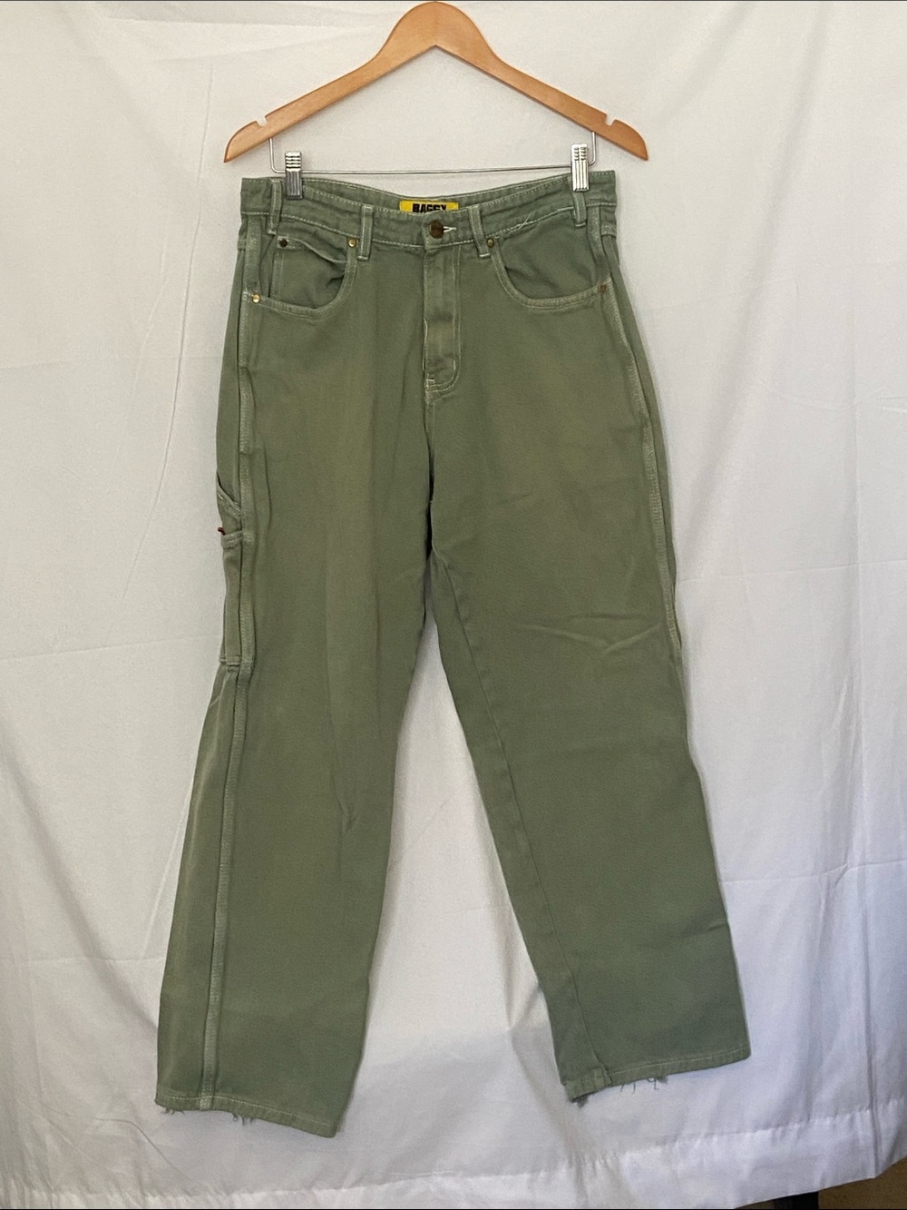 Butter Men's Cargo Pants in Olive